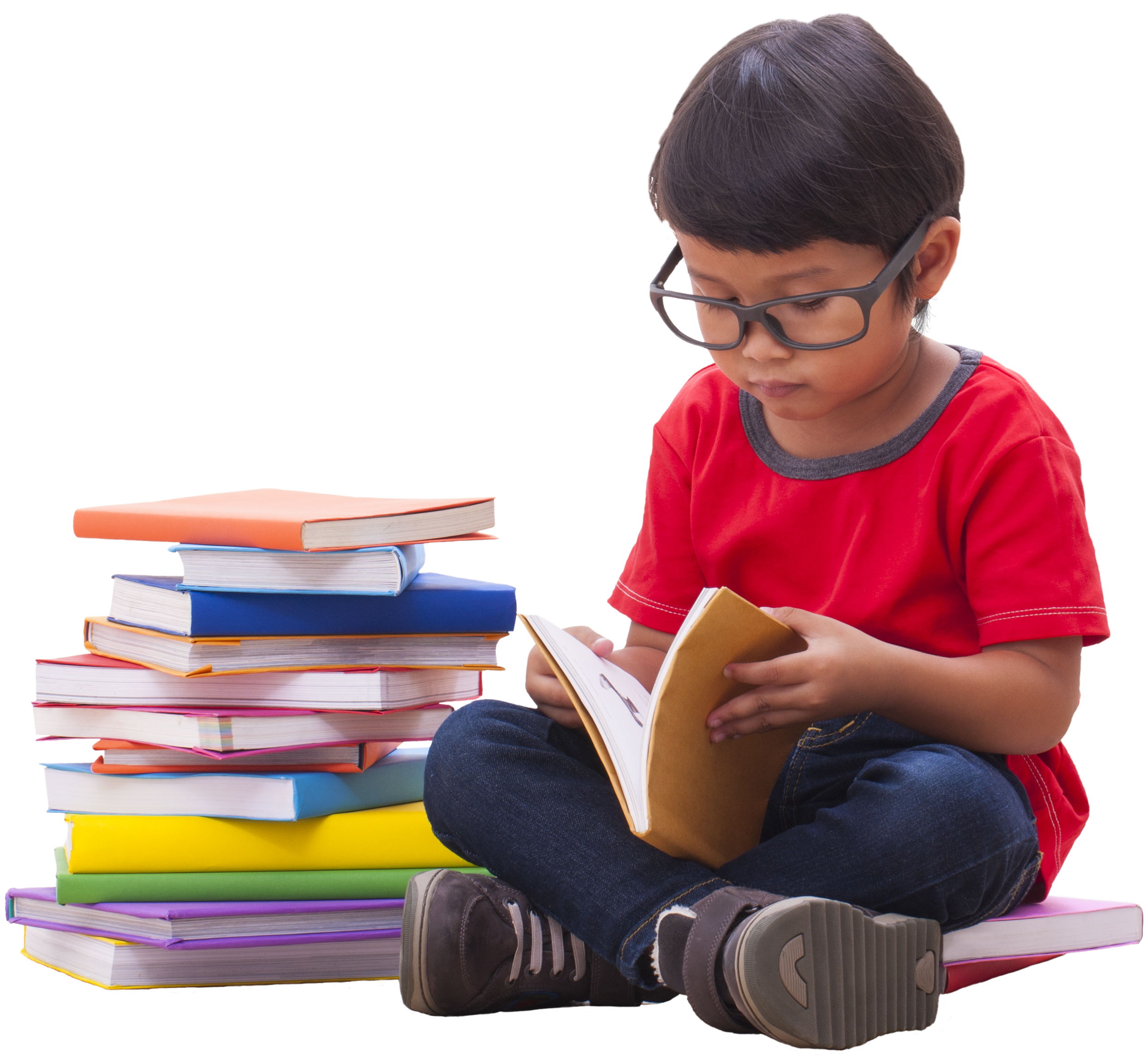 Png reader. Чтение. Детское чтение. Мальчик сидит на книгах без фона. Ребенок рассматривает книжку.